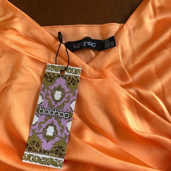 NWT Boohoo Satin Maxi - Picture 2 of 4